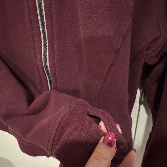 Lululemon Burgundy Full Zip Scuba Hoodie Thumbholes Size 8 - Picture 4 of 6